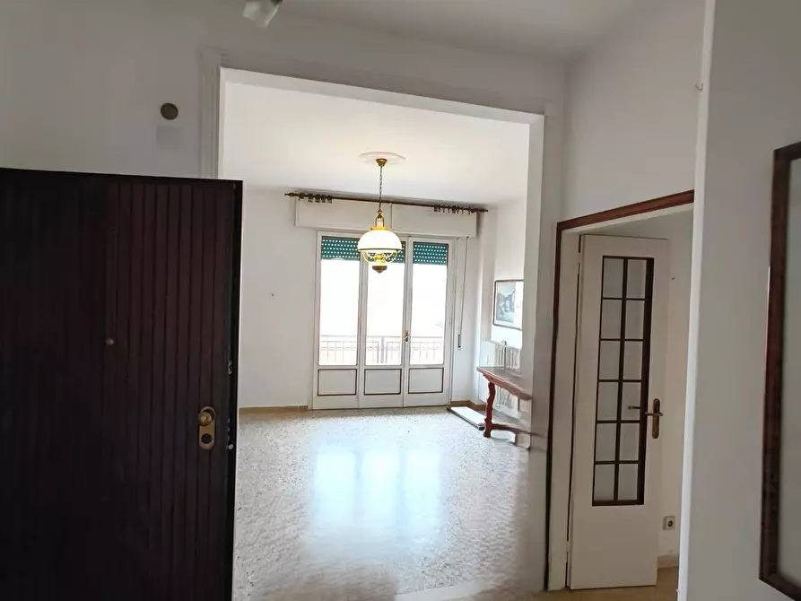 Immagine 2 di Appartamento in vendita  a Livorno