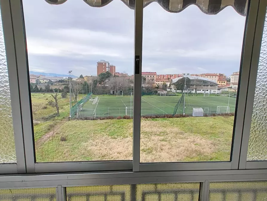 Immagine 8 di Appartamento in vendita  a Livorno