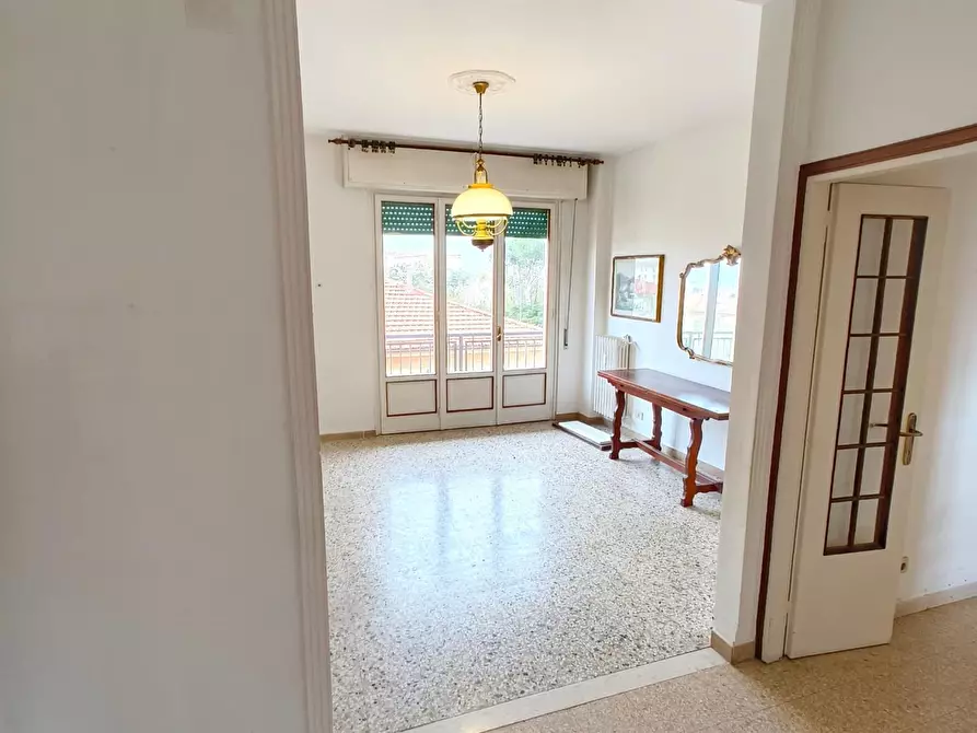 Immagine 1 di Appartamento in vendita  a Livorno