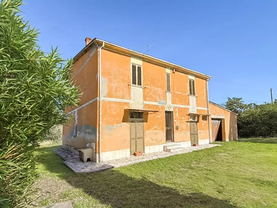 Immagine 3 di Agriturismo in vendita  a Casciana Terme Lari