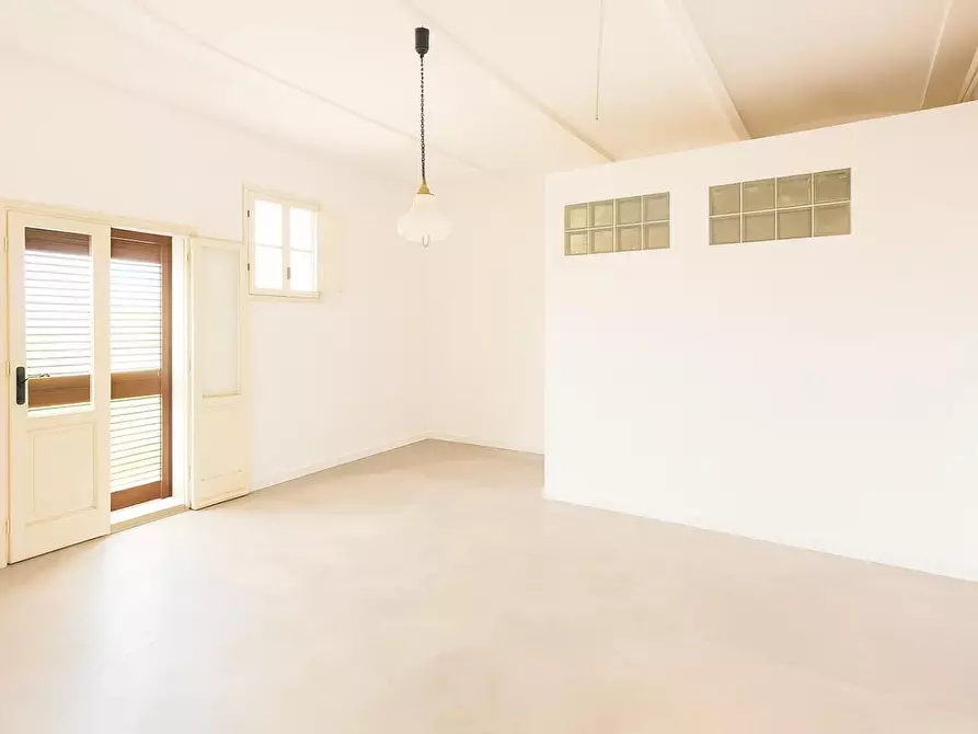 Immagine 5 di Casa colonica in vendita  a Casciana Terme Lari