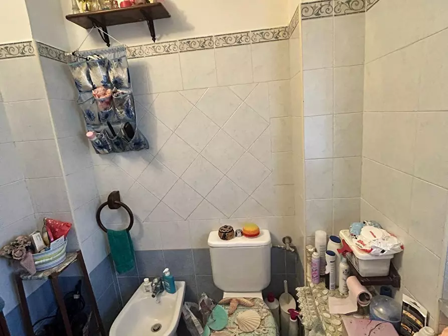 Immagine 11 di Terratetto in affitto  a Massa