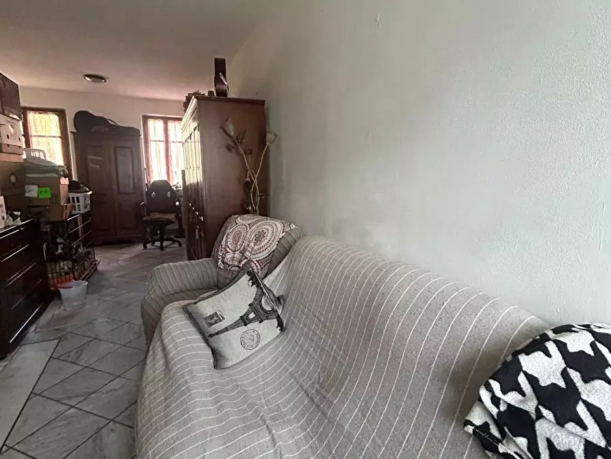 Immagine 5 di Terratetto in affitto  a Massa