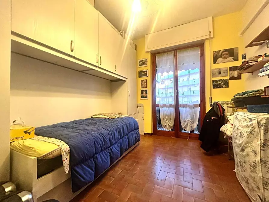 Immagine 5 di Appartamento in vendita  a Carrara