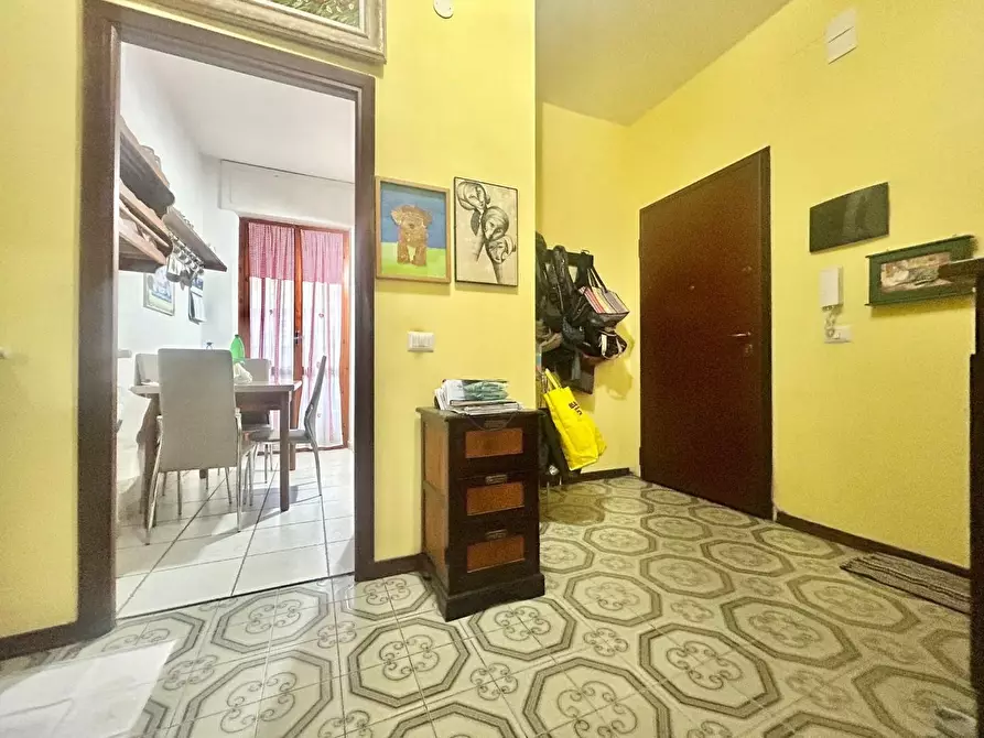 Immagine 1 di Appartamento in vendita  a Carrara