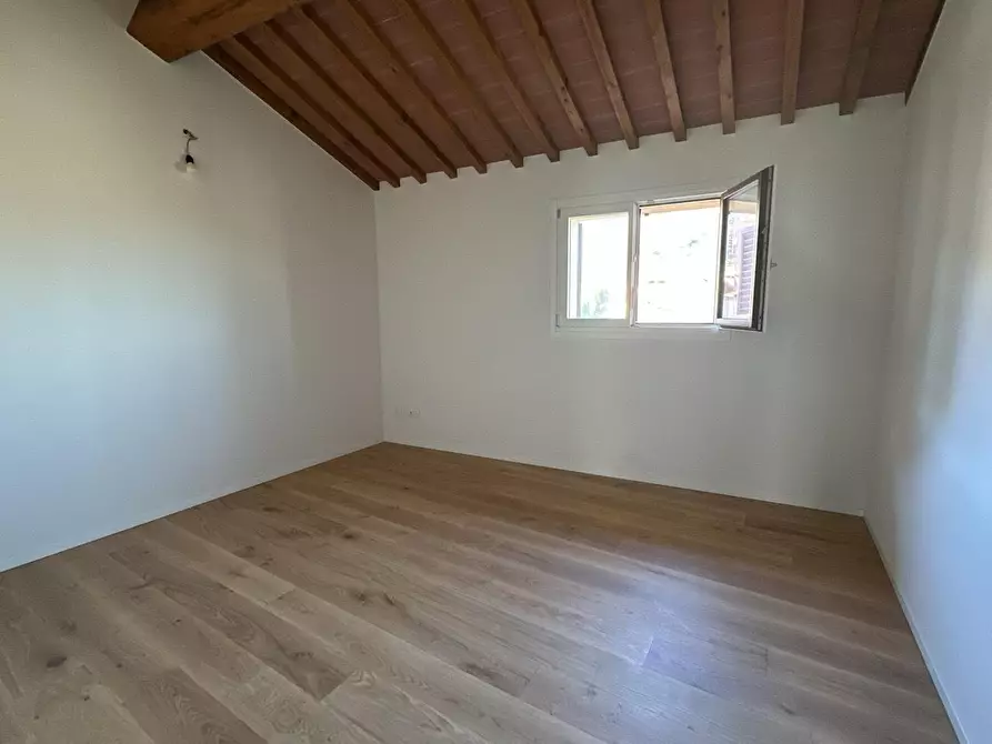 Immagine 40 di Appartamento in vendita  a Sovicille