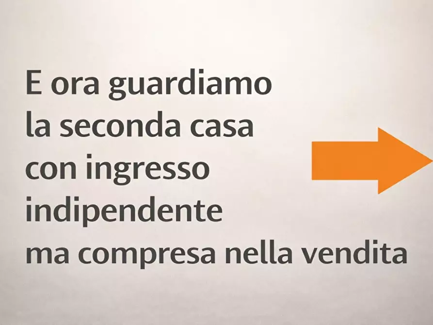 Immagine 28 di Casa indipendente in vendita  a Massa