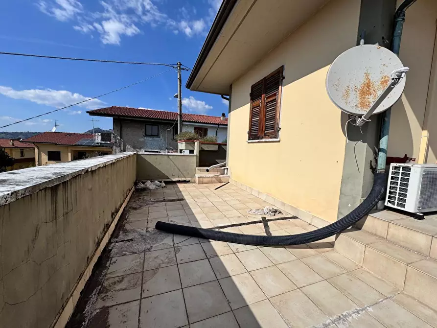 Immagine 39 di Casa indipendente in vendita  a Massa