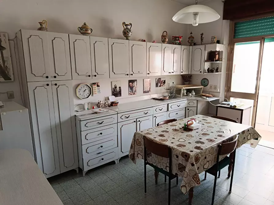 Immagine 6 di Appartamento in vendita  a Rosignano Marittimo