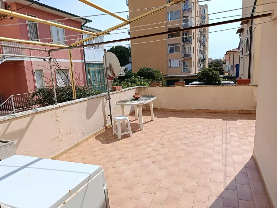 Immagine 14 di Appartamento in vendita  a Rosignano Marittimo