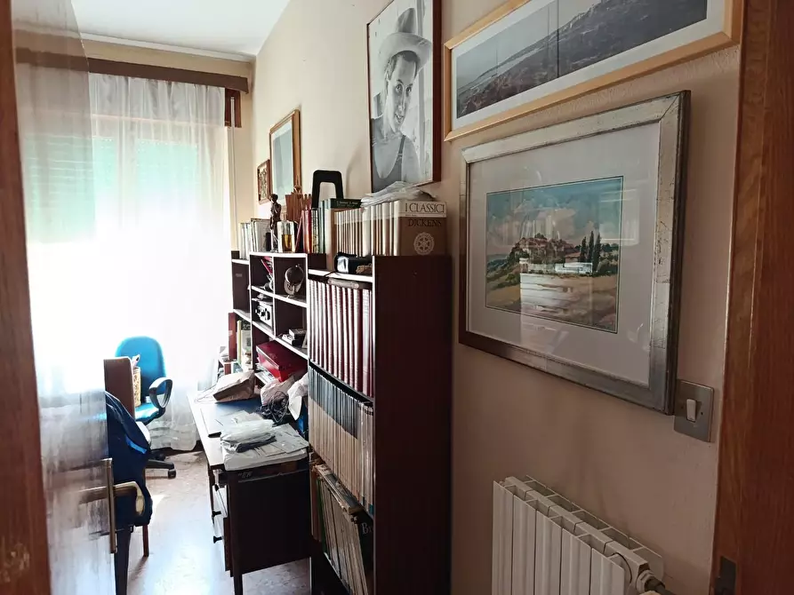 Immagine 9 di Appartamento in vendita  a Rosignano Marittimo