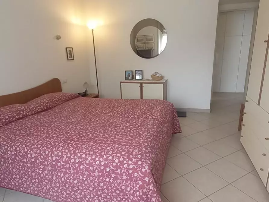 Immagine 29 di Appartamento in vendita  a Camaiore