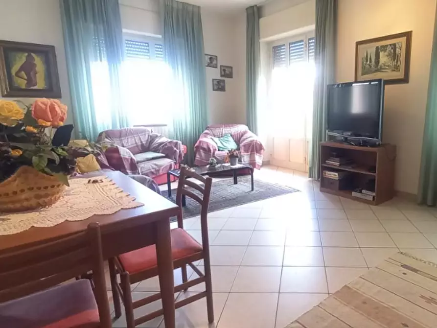 Immagine 53 di Appartamento in vendita  a Camaiore