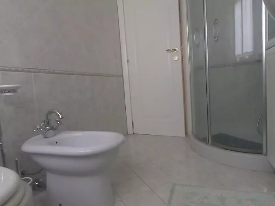 Immagine 48 di Appartamento in vendita  a Camaiore