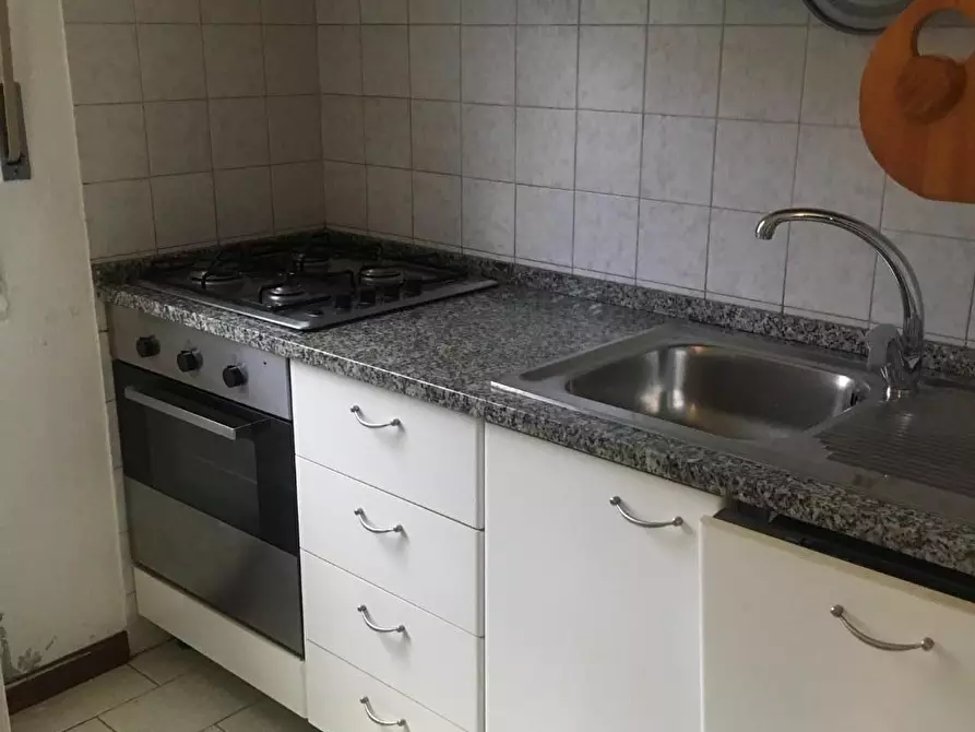 Immagine 3 di Appartamento in affitto  a Camaiore