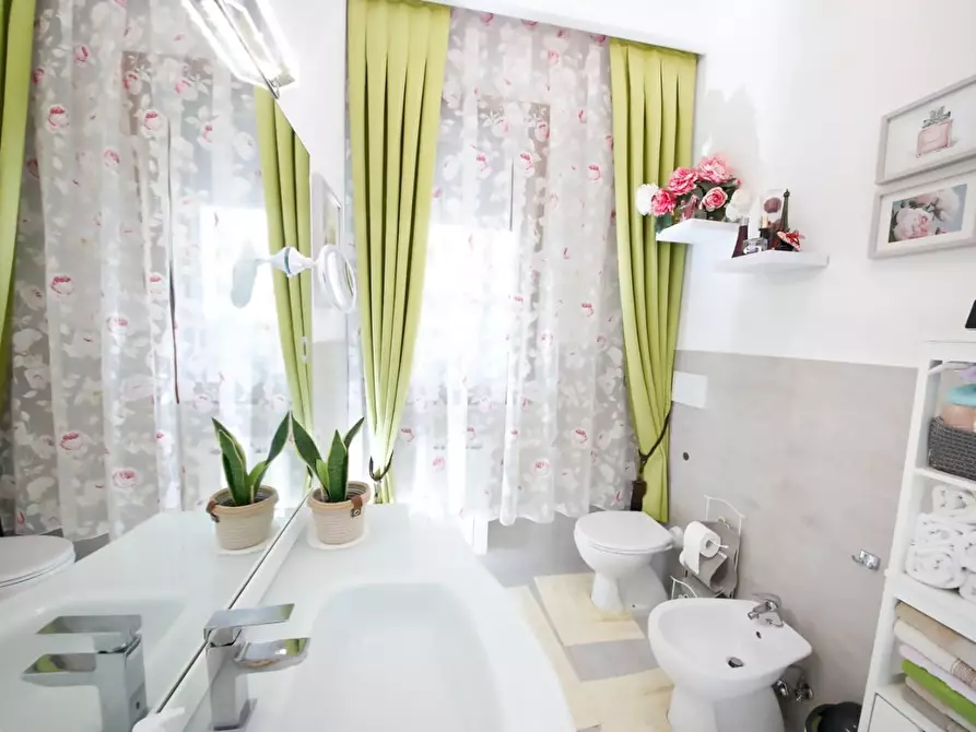 Immagine 31 di Appartamento in vendita  a Collesalvetti