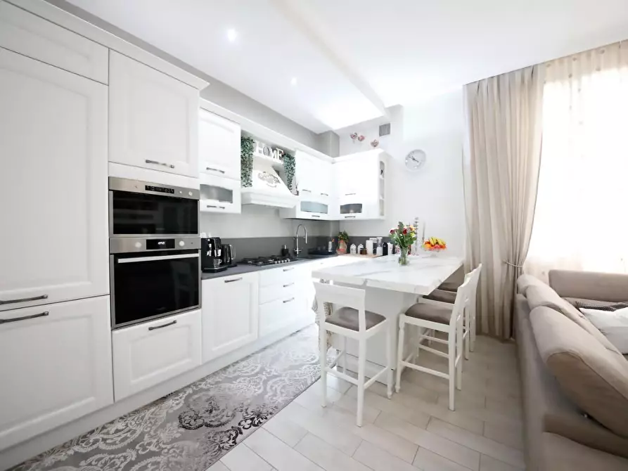 Immagine 21 di Appartamento in vendita  a Collesalvetti