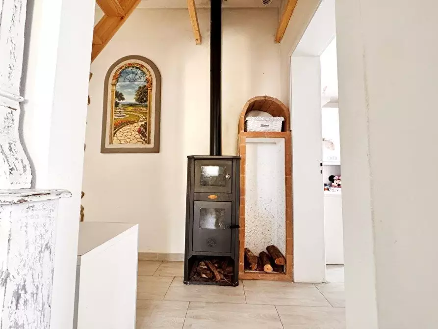 Immagine 10 di Appartamento in vendita  a Pontedera