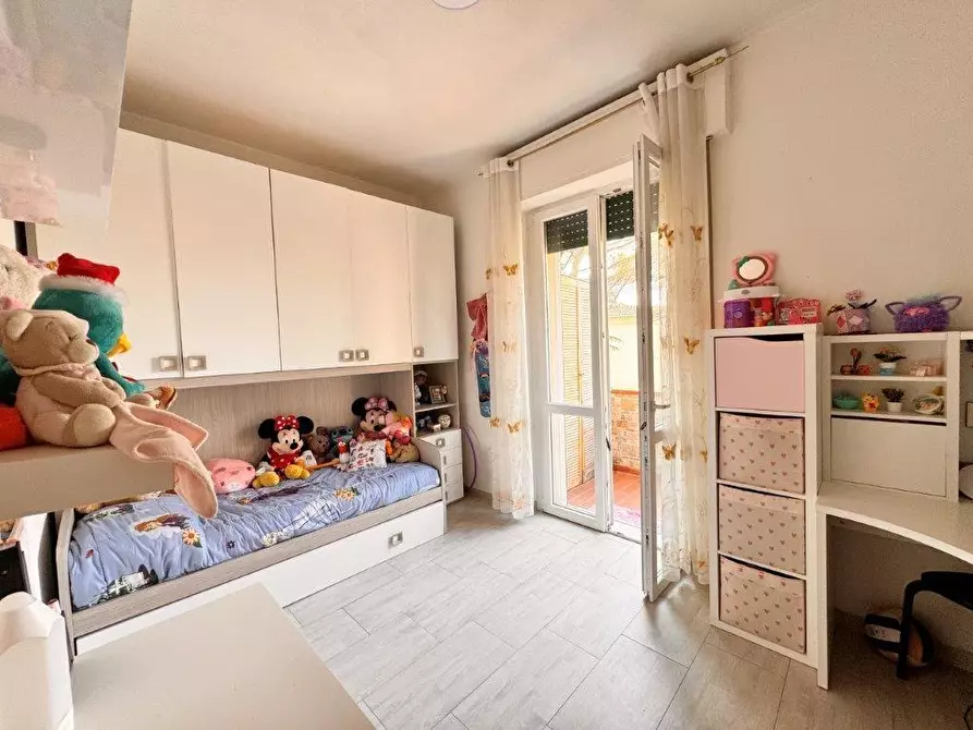 Immagine 30 di Appartamento in vendita  a Pontedera