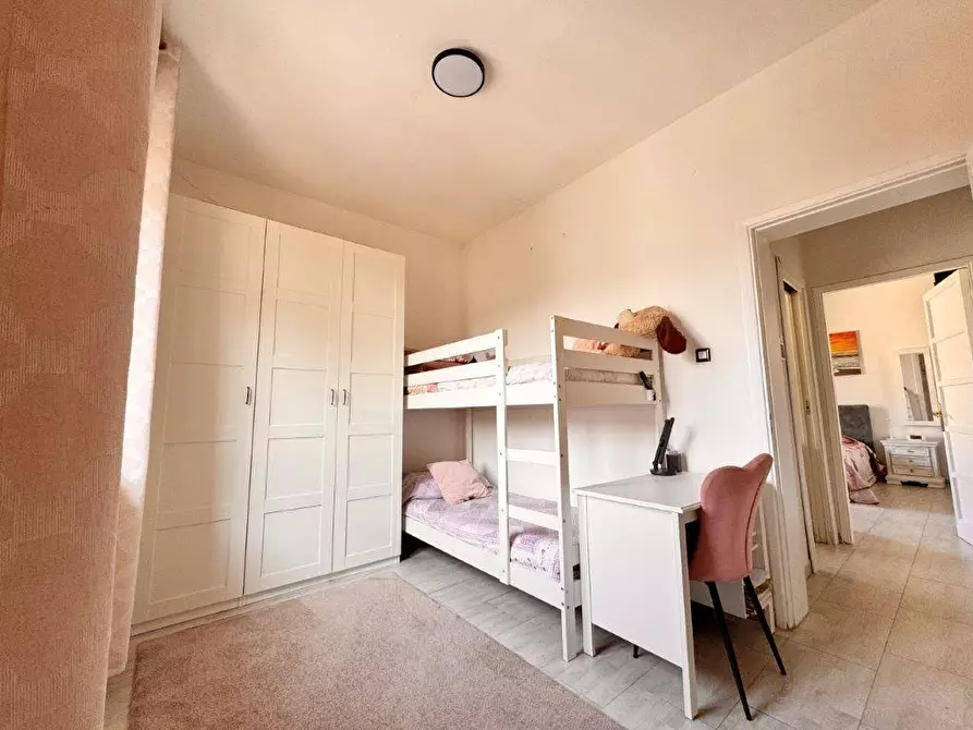 Immagine 24 di Appartamento in vendita  a Pontedera