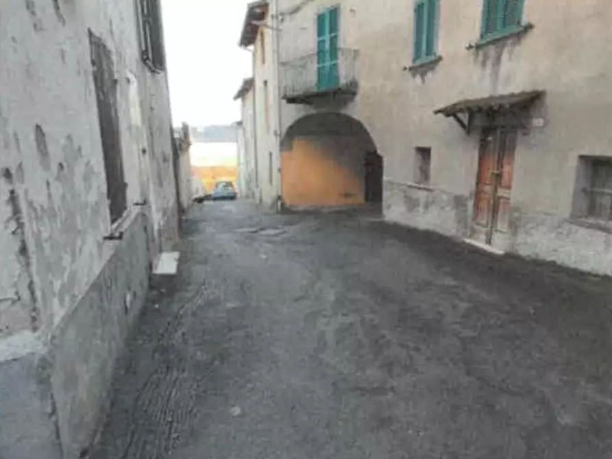 Immagine 1 di Appartamento in vendita  a Strevi