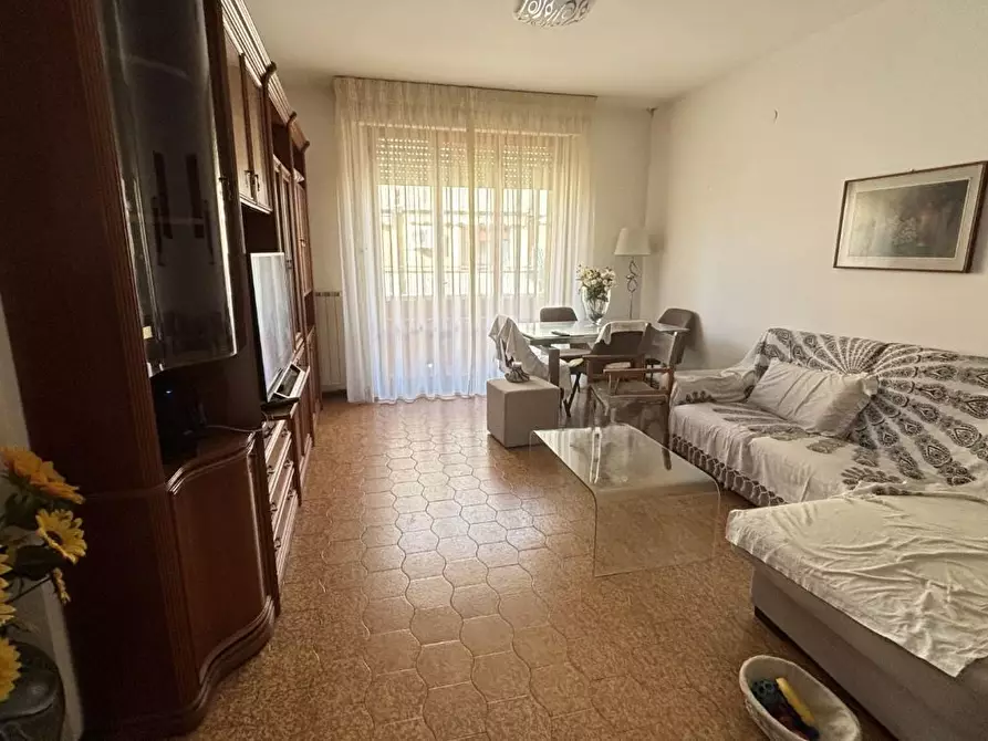 Immagine 9 di Appartamento in vendita  a Cascina