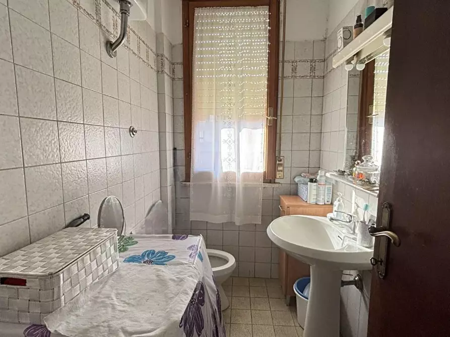 Immagine 19 di Appartamento in vendita  a Cascina