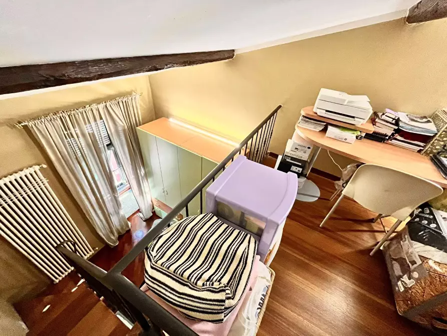 Immagine 11 di Appartamento in vendita  a Massa