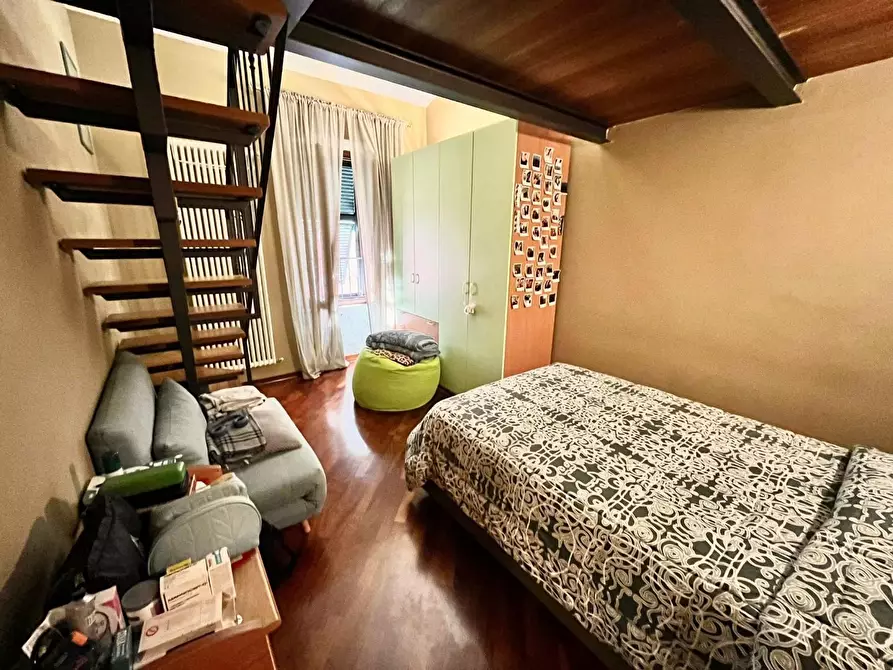 Immagine 10 di Appartamento in vendita  a Massa