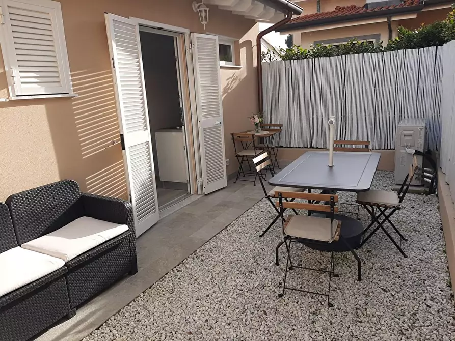 Immagine 5 di Terratetto in affitto  a Pietrasanta