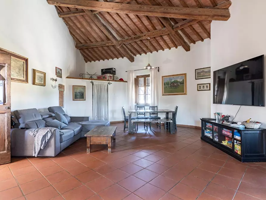 Immagine 21 di Casa colonica in vendita  a Santa Croce Sull'arno