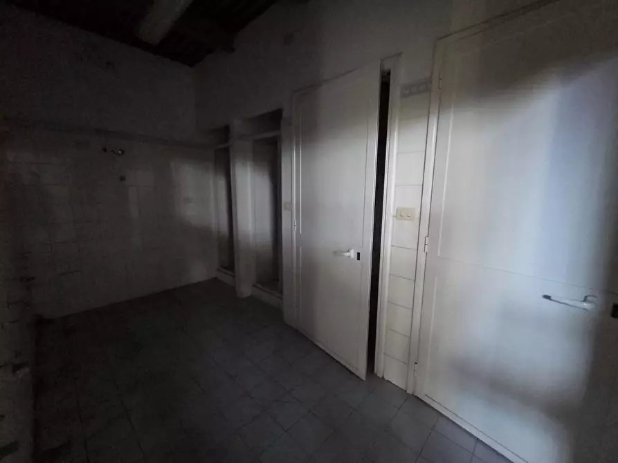 Immagine 13 di Capannone industriale in vendita  a Altopascio