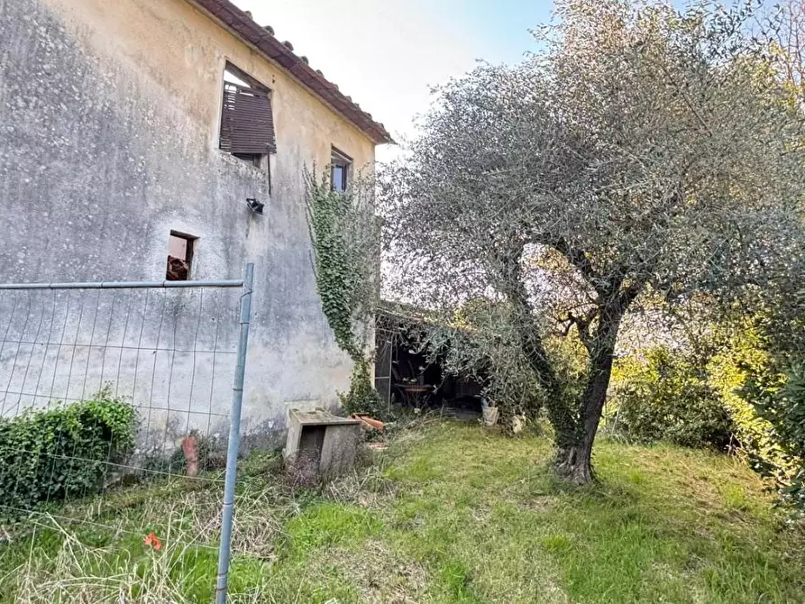 Immagine 21 di Casa semindipendente in vendita  a Montecarlo