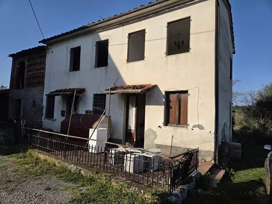 Immagine 1 di Casa semindipendente in vendita  a Montecarlo