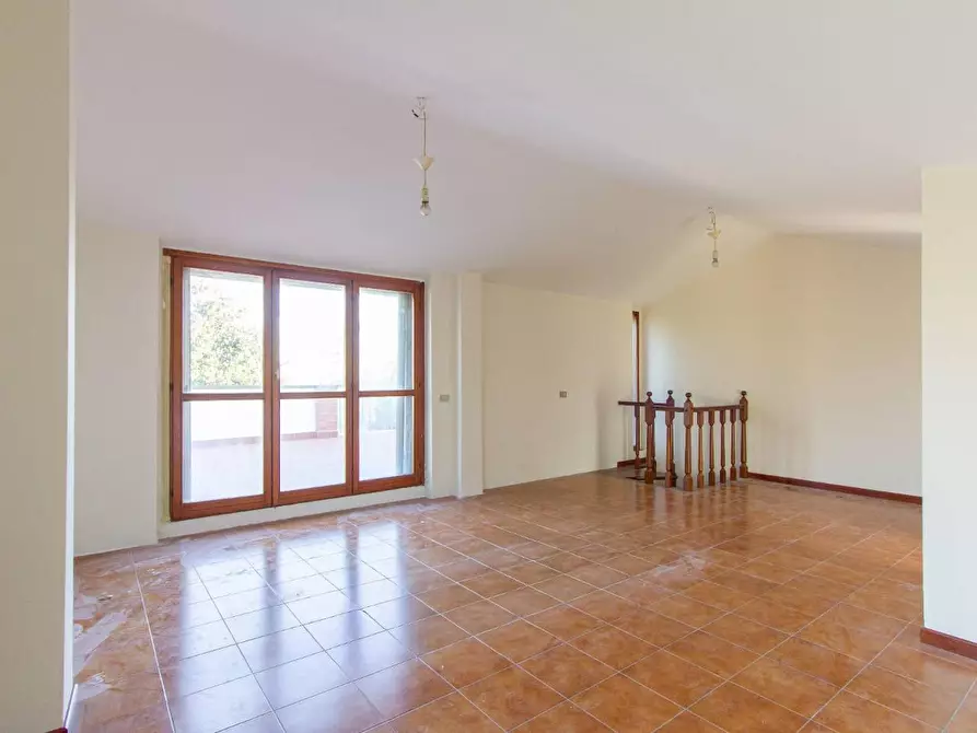 Immagine 27 di Appartamento in vendita  a Pisa