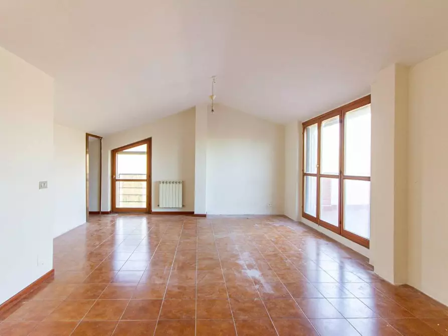 Immagine 24 di Appartamento in vendita  a Pisa