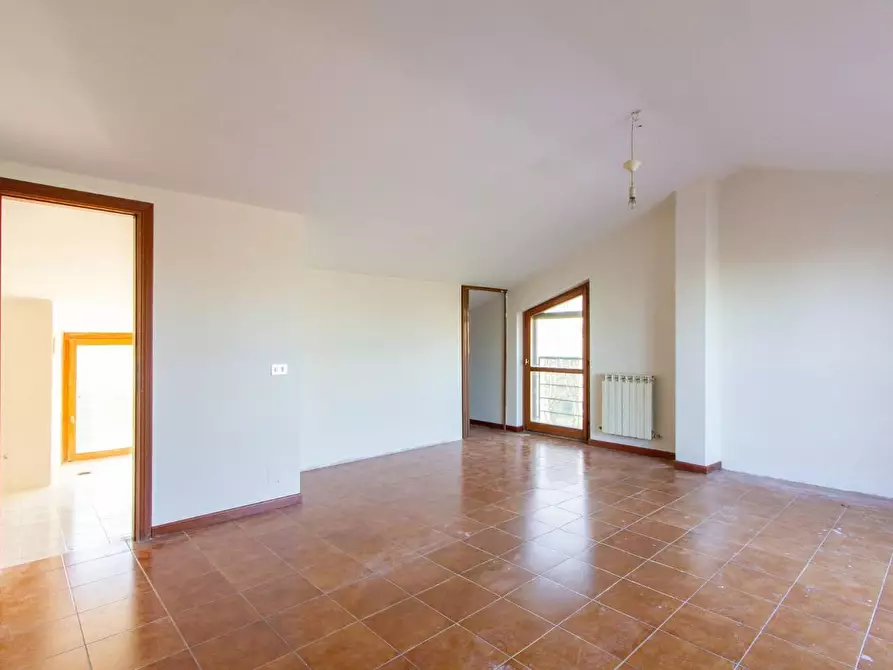 Immagine 23 di Appartamento in vendita  a Pisa