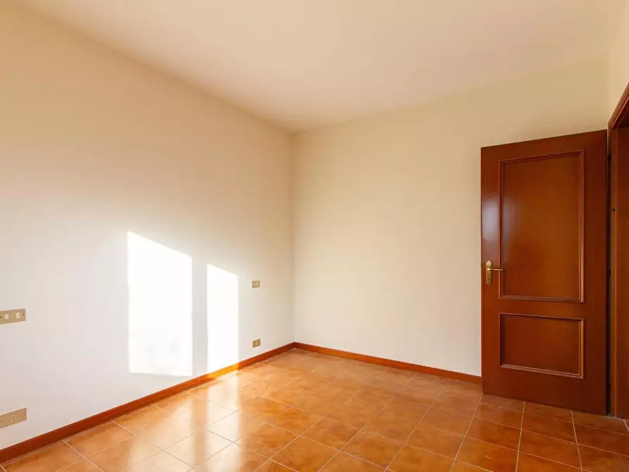 Immagine 20 di Appartamento in vendita  a Pisa