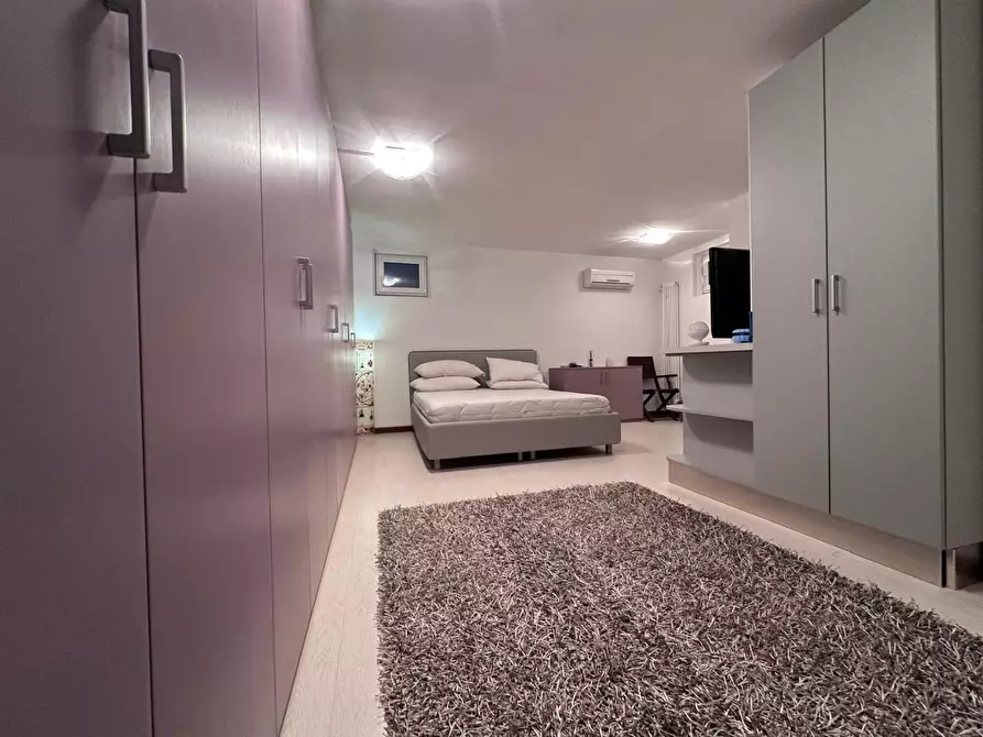 Immagine 17 di Villetta a schiera in vendita  a Pisa