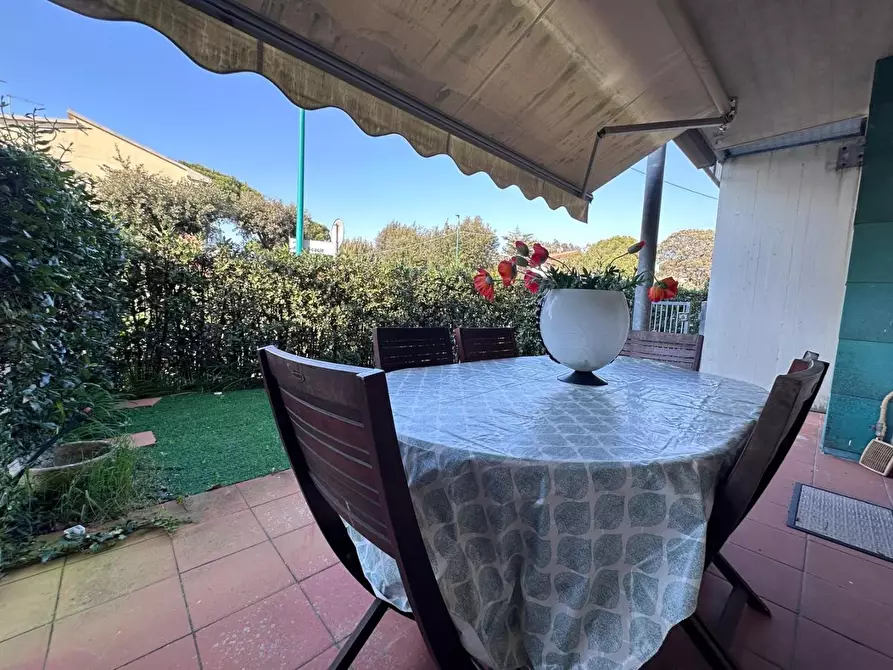 Immagine 1 di Villetta a schiera in vendita  a Pisa