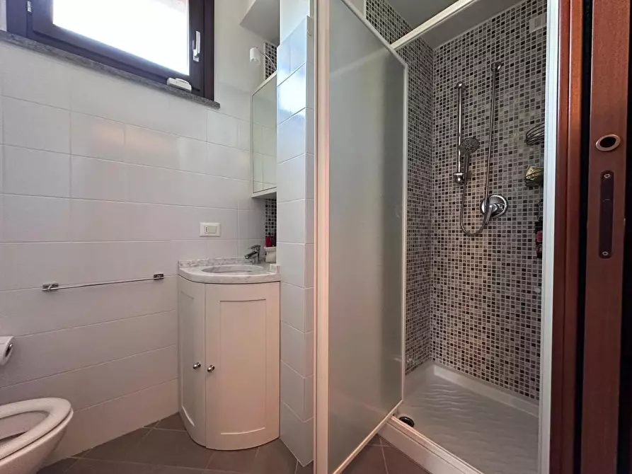 Immagine 25 di Villetta a schiera in vendita  a Pisa