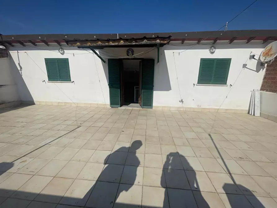 Immagine 17 di Villa in vendita  a Carrara