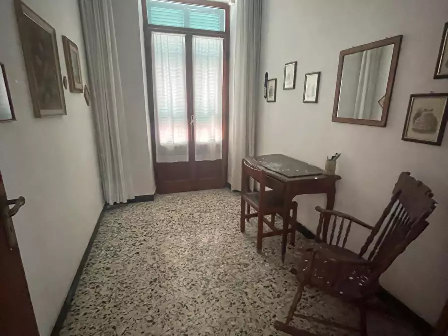 Immagine 30 di Villa in vendita  a Carrara