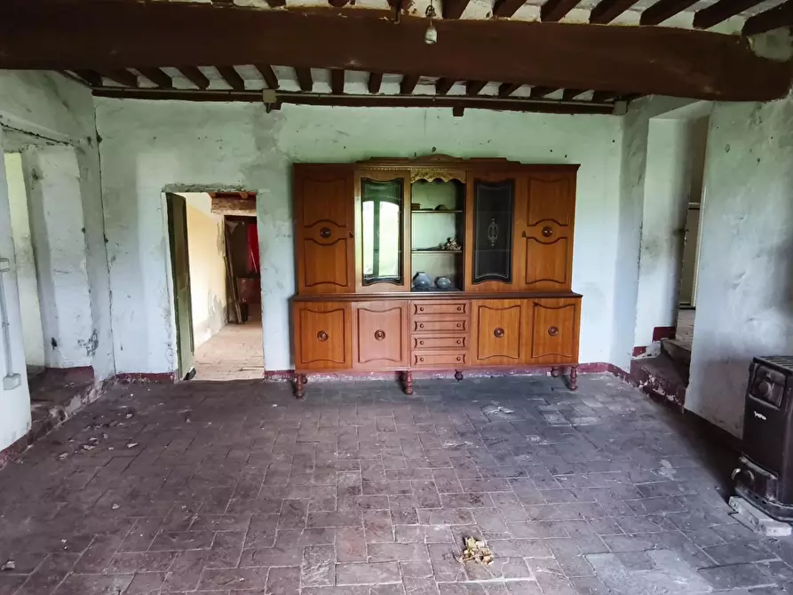 Immagine 12 di Casa colonica in vendita  a Lajatico