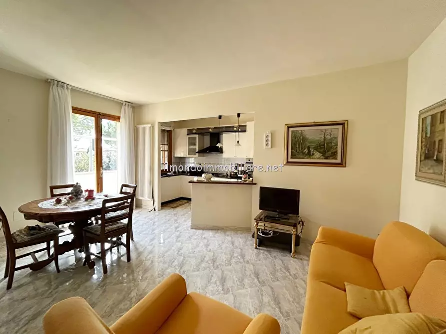 Immagine 6 di Appartamento in vendita  a Rosignano Marittimo