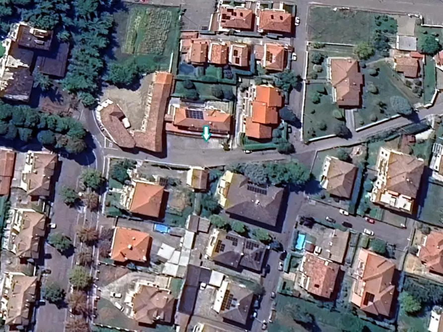 Immagine 1 di Garage in vendita  a Rivanazzano