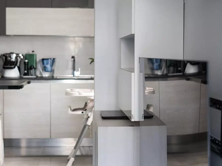 Immagine 41 di Appartamento in vendita  a Carrara