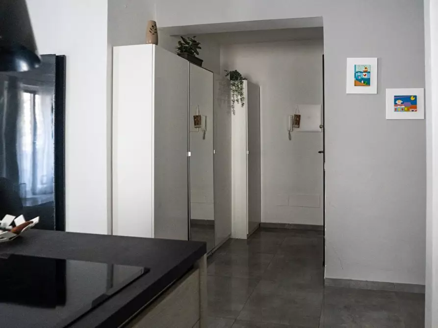 Immagine 13 di Appartamento in vendita  a Carrara