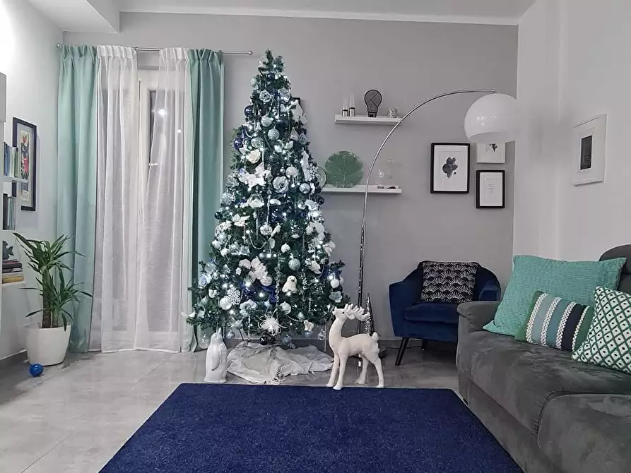 Immagine 2 di Appartamento in vendita  a Carrara