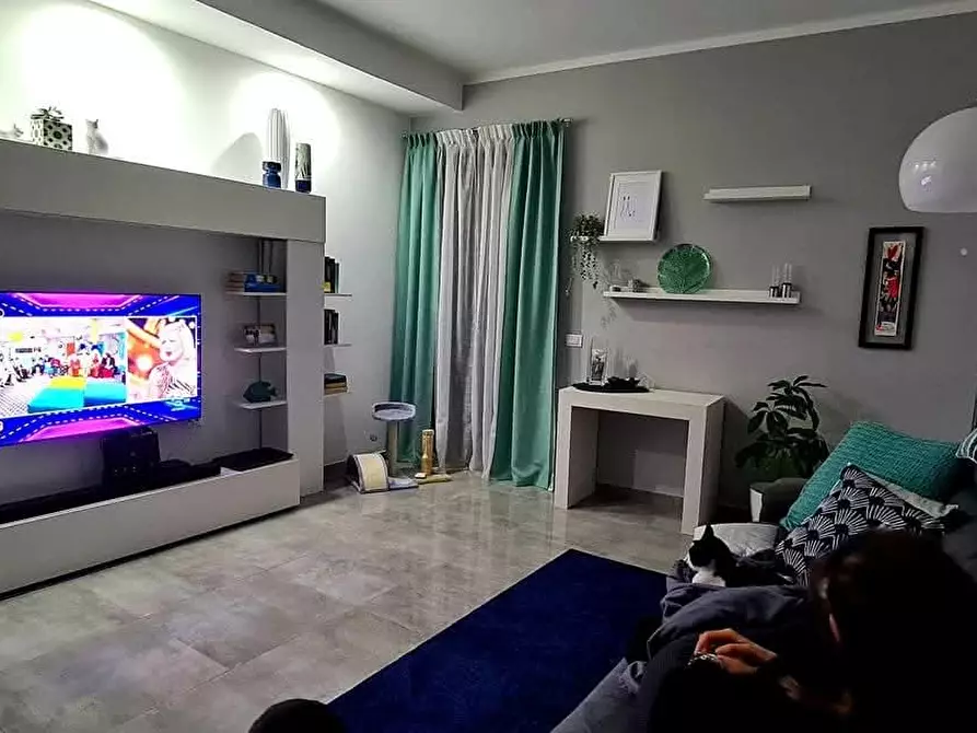 Immagine 13 di Appartamento in vendita  a Carrara